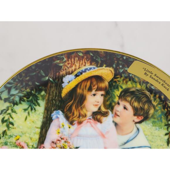 Little Sweethearts Sandra Kuck Fine China Year 1987 Wall Decor Plate 9" USA - Picture 3 of 11